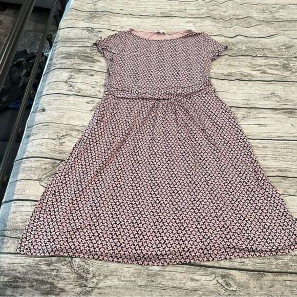 Boden Chic Pink and Black Floral Jersey Dress With Pockets Size 10 Petite - Picture 1 of 11